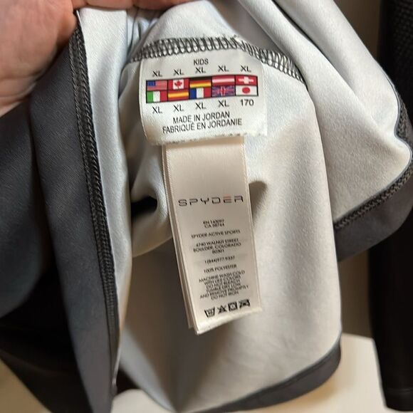 Youth boys size XL Spyder half zip long sleeve Limitless Rising gray shirt. - Picture 4 of 5